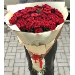 51 красная сортовая роза