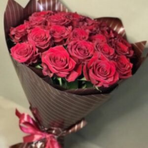 25 красных роз.